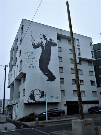 Fresque Léo Ferré