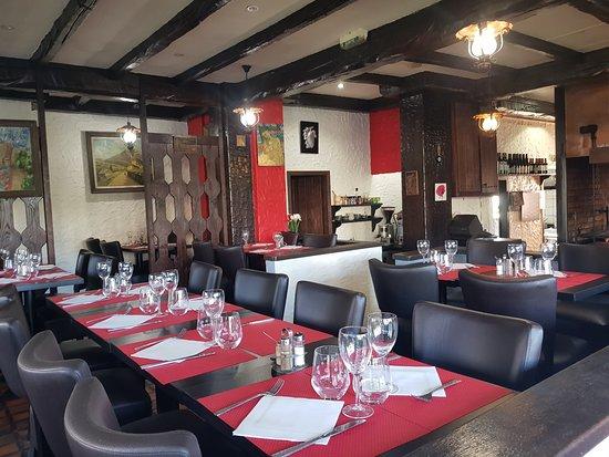 Taverna Grill